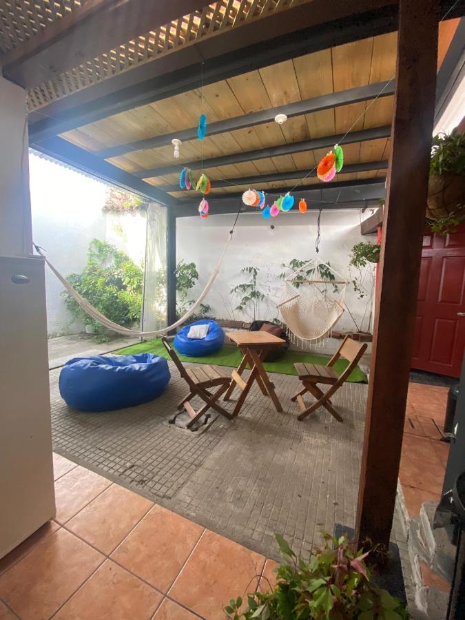 El Extranjero Hostal Antigua ภายนอก รูปภาพ